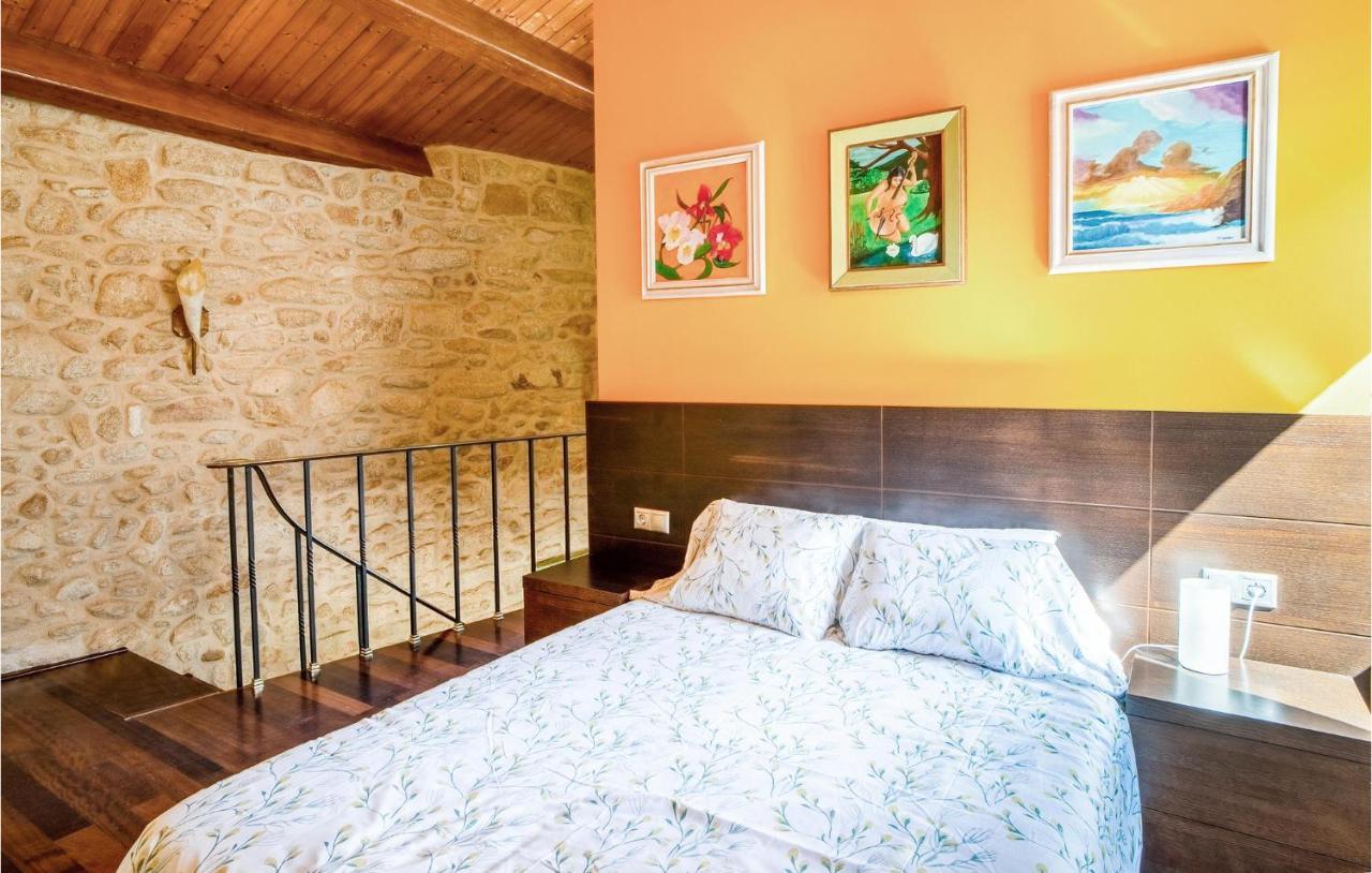 2 Bedroom Amazing Home In ムロス エクステリア 写真